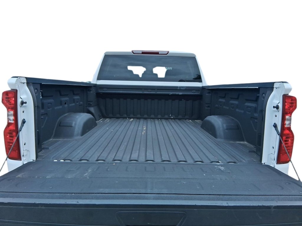 2024 Chevrolet Silverado 2500HD 4WD Crew Cab Standard Box Custom in Stratford, Ontario - 20 - w1024h768px