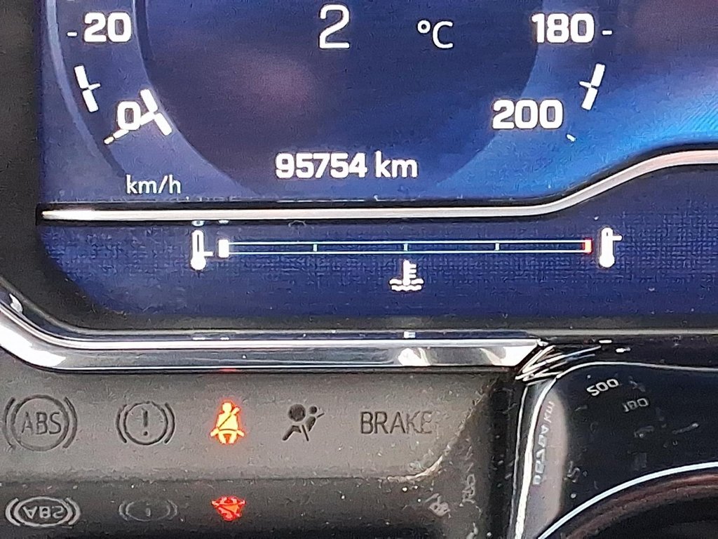 2024 Chevrolet Silverado 2500HD 4WD Crew Cab Standard Box LT in Stratford, Ontario - 14 - w1024h768px