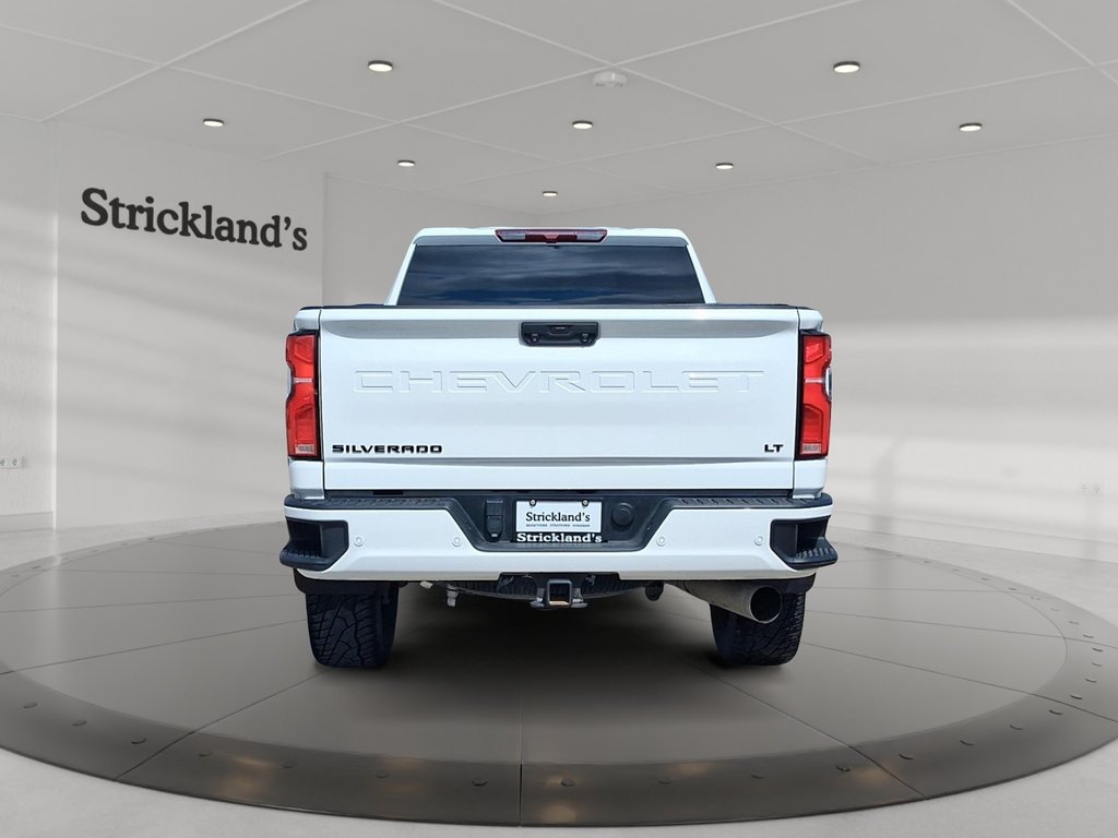 2024 Chevrolet Silverado 2500HD 4WD Crew Cab Standard Box LT in Stratford, Ontario - 3 - w1024h768px
