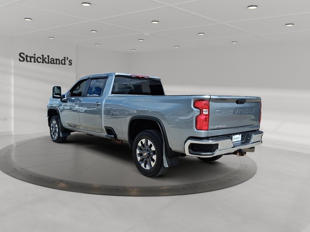 2024 Chevrolet Silverado 2500HD 4WD Crew Cab Long Box LT in Stratford, Ontario - 4 - w1024h768px