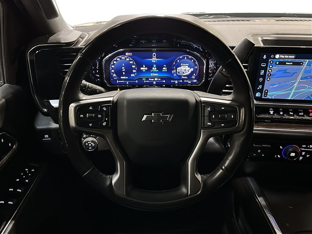 2025 Chevrolet Silverado 2500HD 4WD Crew Cab Standard Box LT in Stratford, Ontario - 11 - w1024h768px