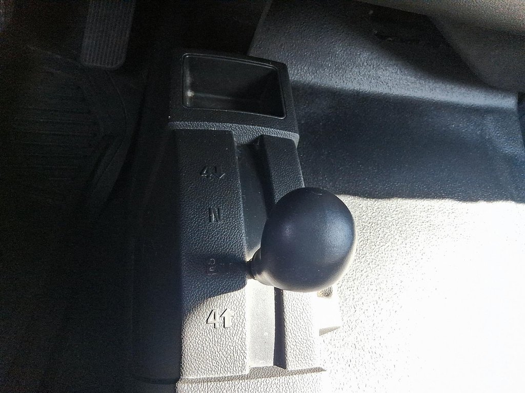 2014 Chevrolet Silverado 1500 LTZ Double Cab Std Box 4WD in Stratford, Ontario - 14 - w1024h768px