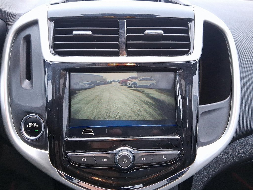 2018 Chevrolet Sonic 5-door Premier - 6AT in Stratford, Ontario - 18 - w1024h768px