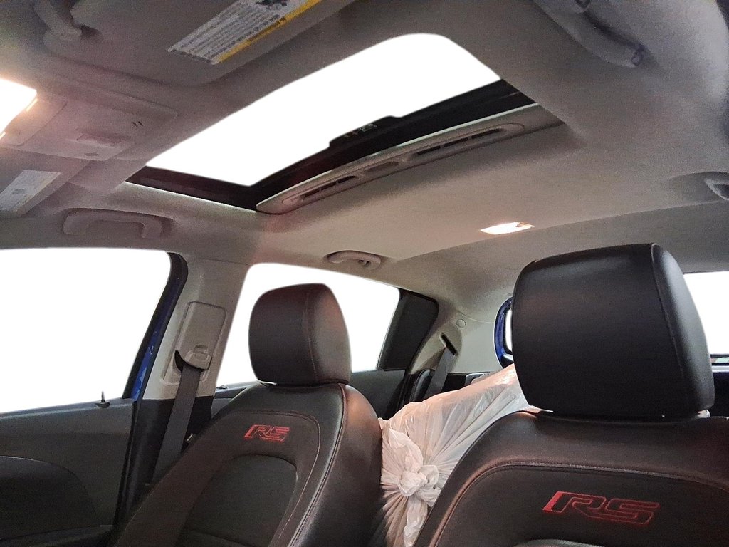 2018 Chevrolet Sonic 5-door Premier - 6AT in Stratford, Ontario - 17 - w1024h768px