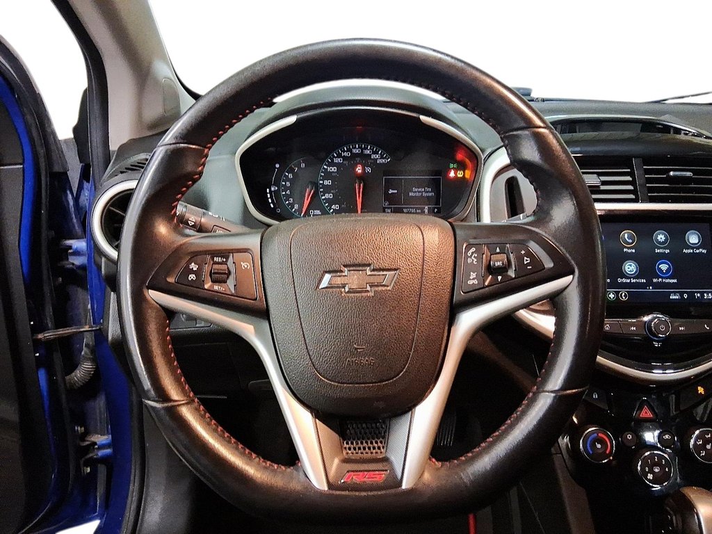 2018 Chevrolet Sonic 5-door Premier - 6AT in Stratford, Ontario - 12 - w1024h768px