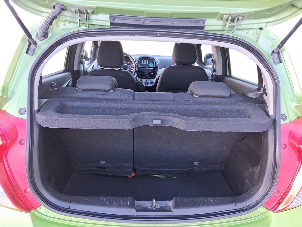 2016 Chevrolet Spark 1LT - 5MT in Stratford, Ontario - 6 - w1024h768px