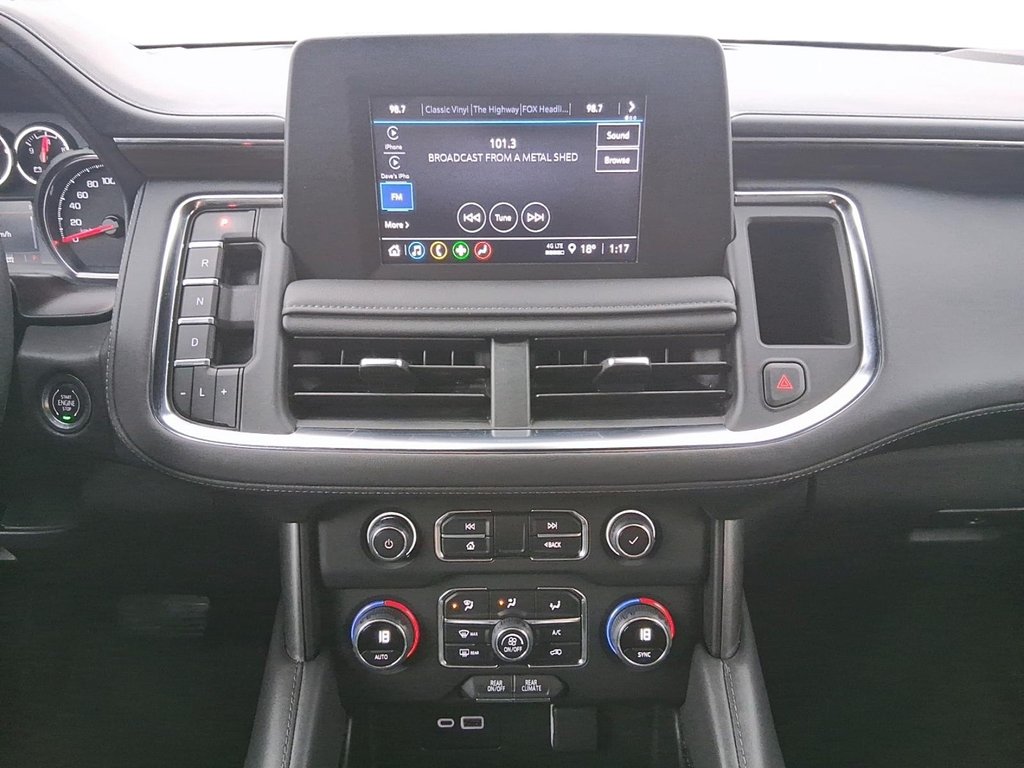 2024 Chevrolet Suburban 4WD 4dr LS in Stratford, Ontario - 16 - w1024h768px