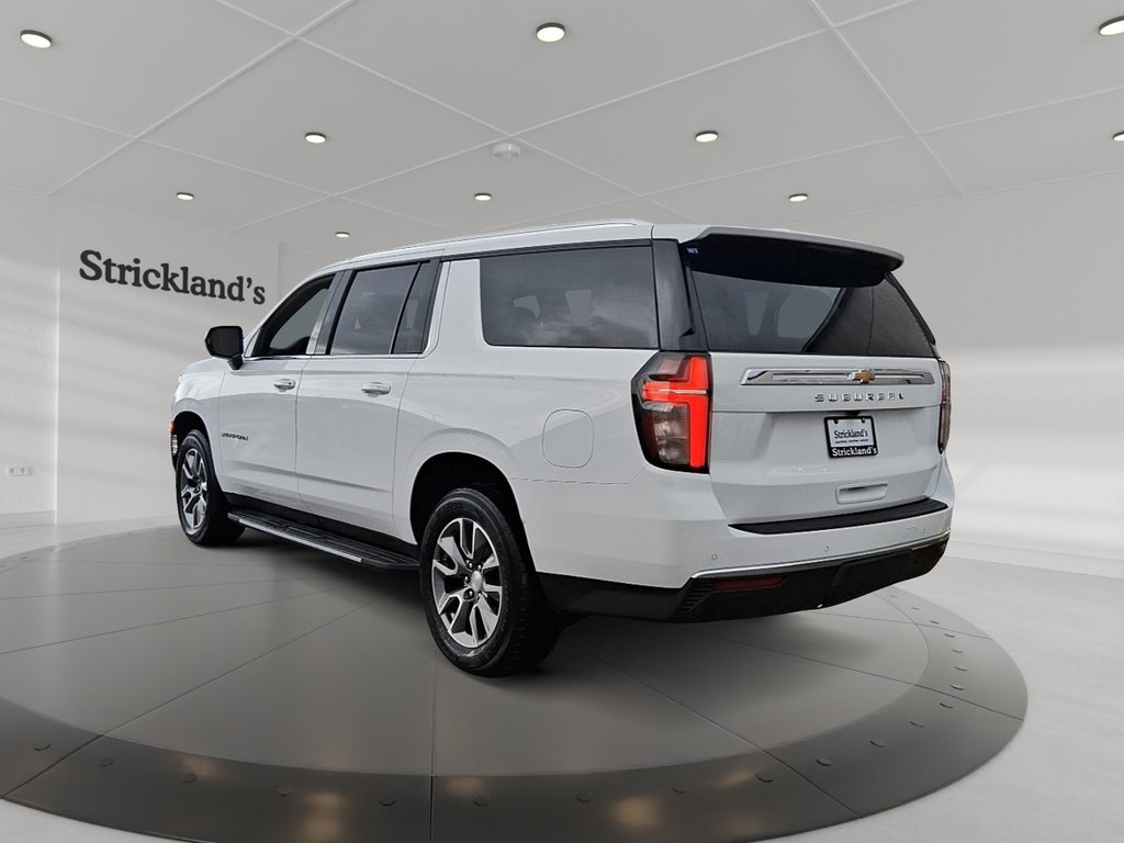 2024 Chevrolet Suburban 4WD 4dr LS in Stratford, Ontario - 4 - w1024h768px