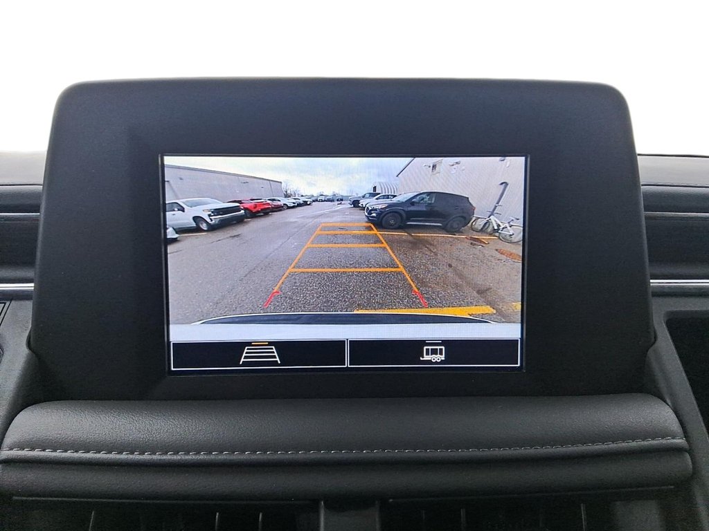 2024 Chevrolet Suburban 4WD 4dr LS in Stratford, Ontario - 19 - w1024h768px