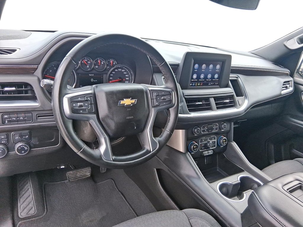 2024 Chevrolet Suburban 4WD 4dr LS in Stratford, Ontario - 11 - w1024h768px