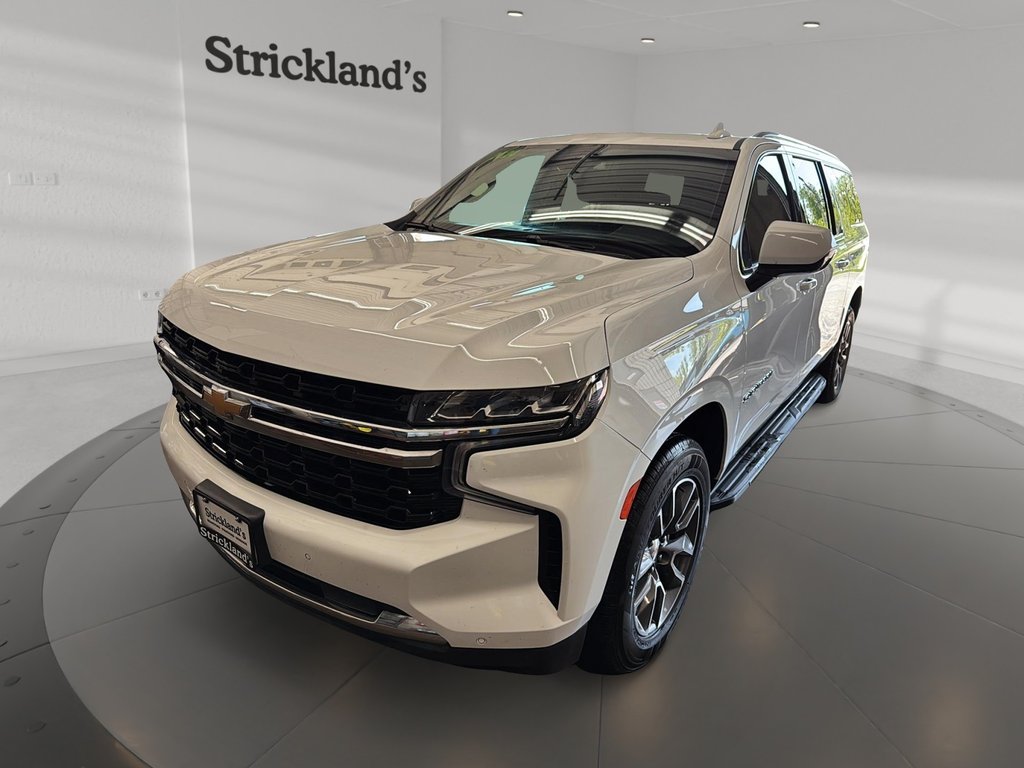 2024 Chevrolet Suburban 4WD 4dr LS in Stratford, Ontario - 1 - w1024h768px