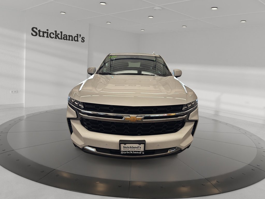 2024 Chevrolet Suburban 4WD 4dr LS in Stratford, Ontario - 2 - w1024h768px