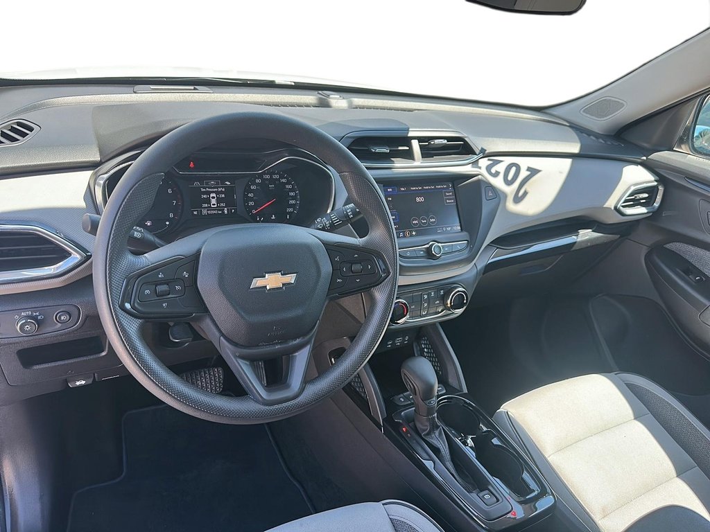 2021 Chevrolet Trailblazer AWD LT in Stratford, Ontario - 9 - w1024h768px