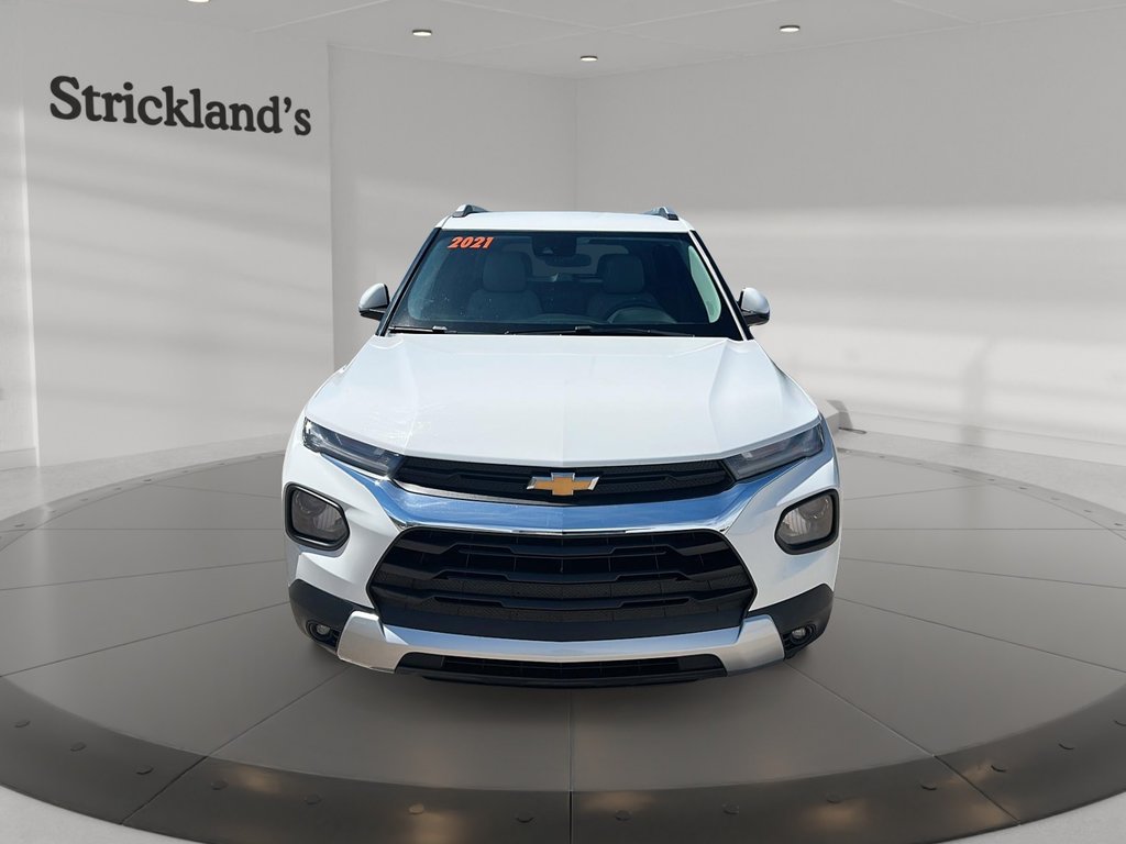 2021 Chevrolet Trailblazer AWD LT in Stratford, Ontario - 2 - w1024h768px