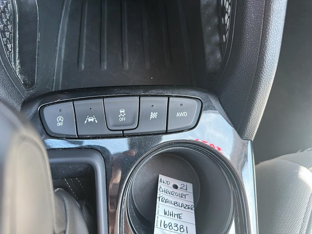 2021 Chevrolet Trailblazer AWD LT in Stratford, Ontario - 15 - w1024h768px
