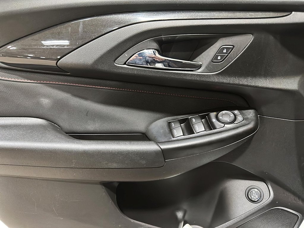 2022 Chevrolet Trailblazer AWD RS in Stratford, Ontario - 10 - w1024h768px