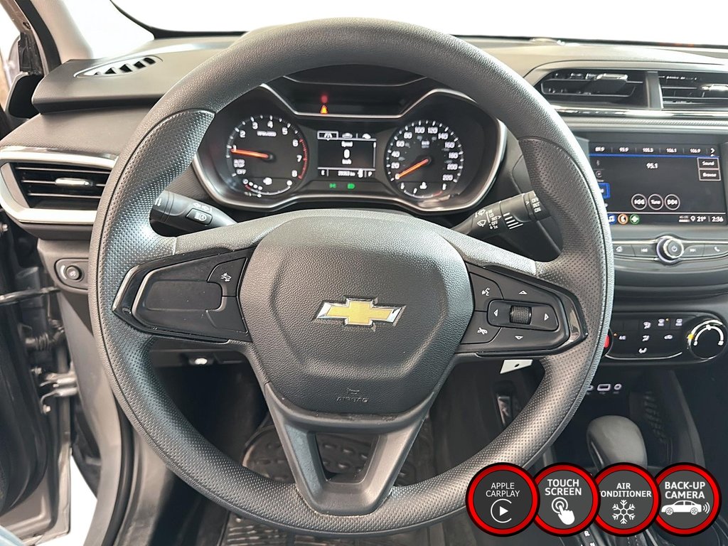 2023 Chevrolet Trailblazer FWD LS in Stratford, Ontario - 11 - w1024h768px