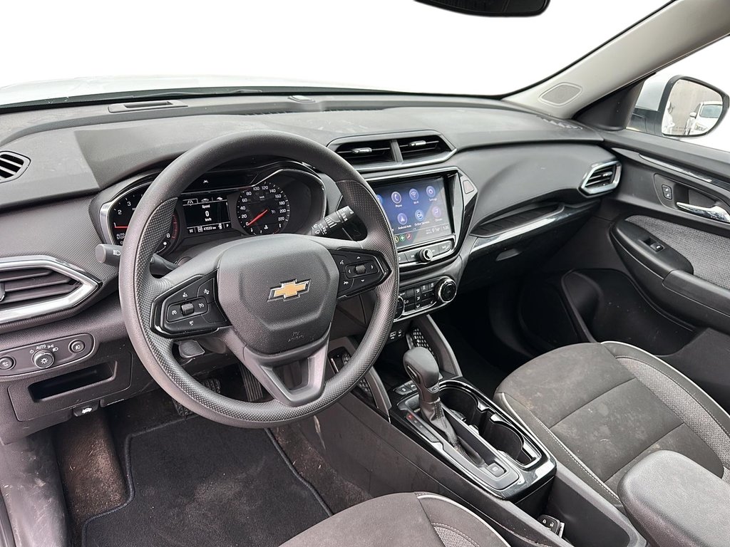 2023 Chevrolet Trailblazer AWD LT in Stratford, Ontario - 8 - w1024h768px