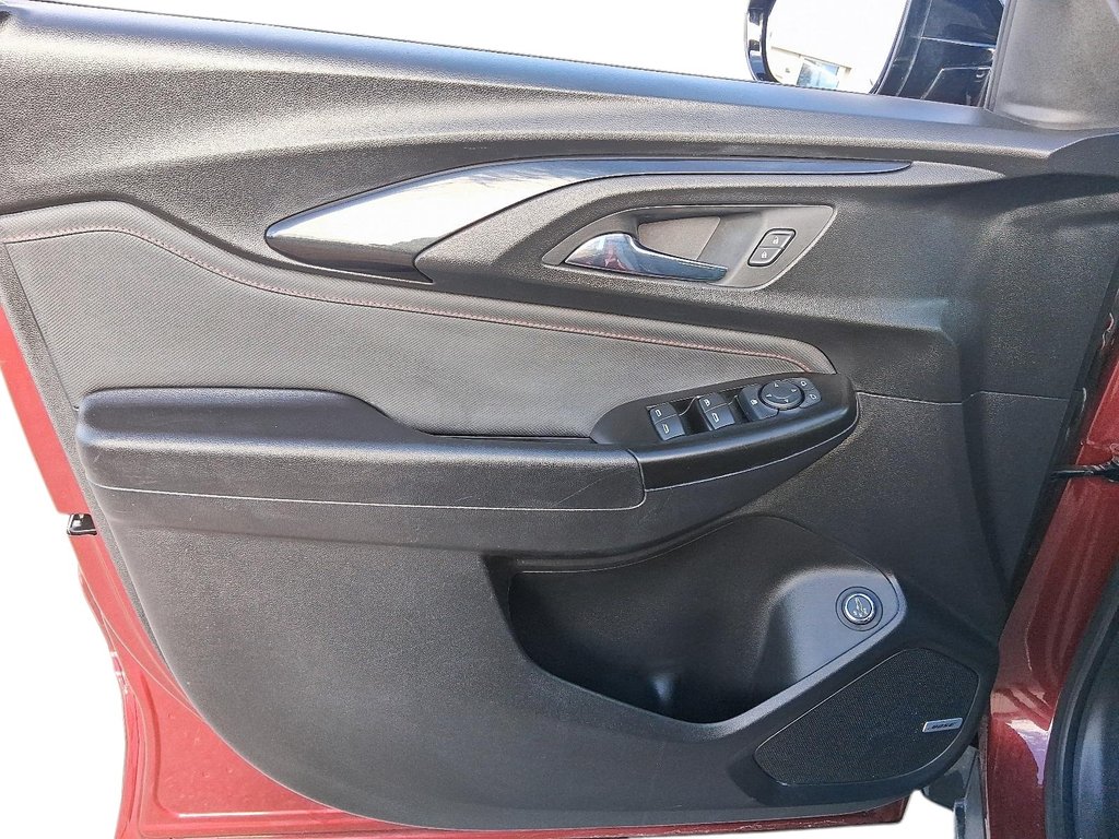 2023 Chevrolet Trailblazer AWD RS in Stratford, Ontario - 11 - w1024h768px