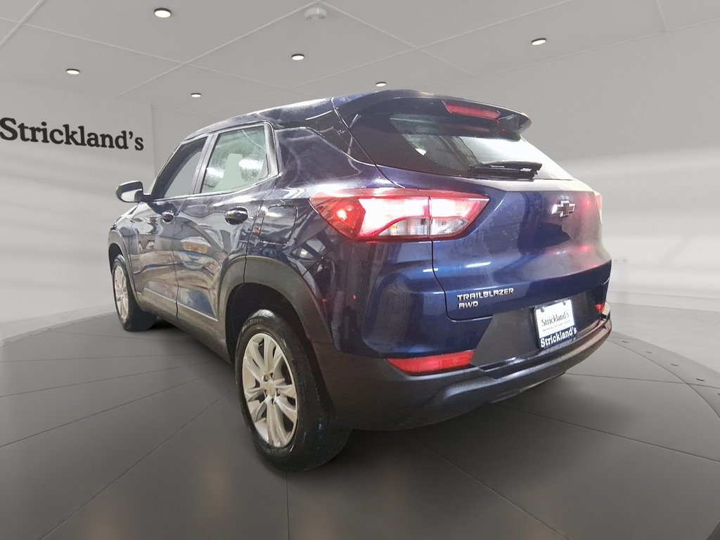 2023 Chevrolet Trailblazer AWD LS in Stratford, Ontario - 4 - w1024h768px