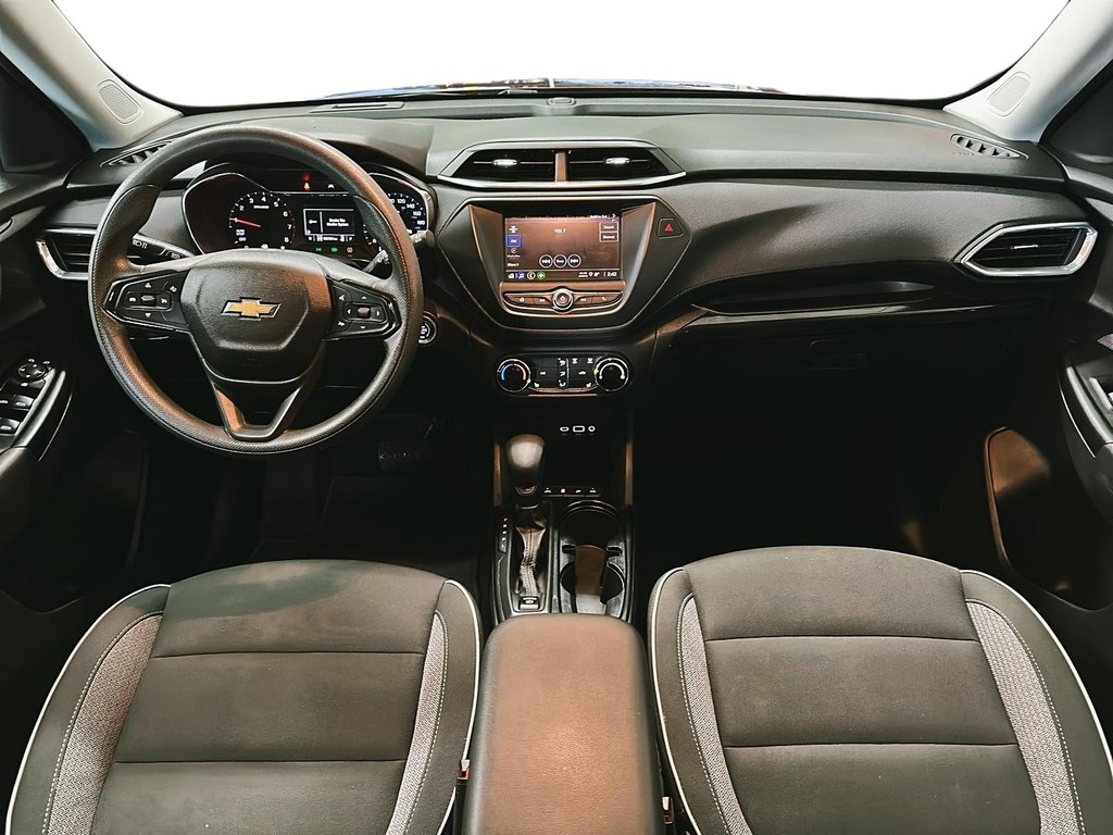 2023 Chevrolet Trailblazer AWD LT in Stratford, Ontario - 9 - w1024h768px