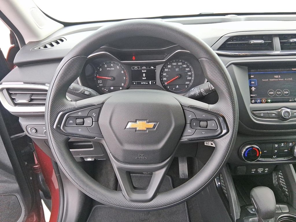 2023 Chevrolet Trailblazer FWD LS in Stratford, Ontario - 12 - w1024h768px
