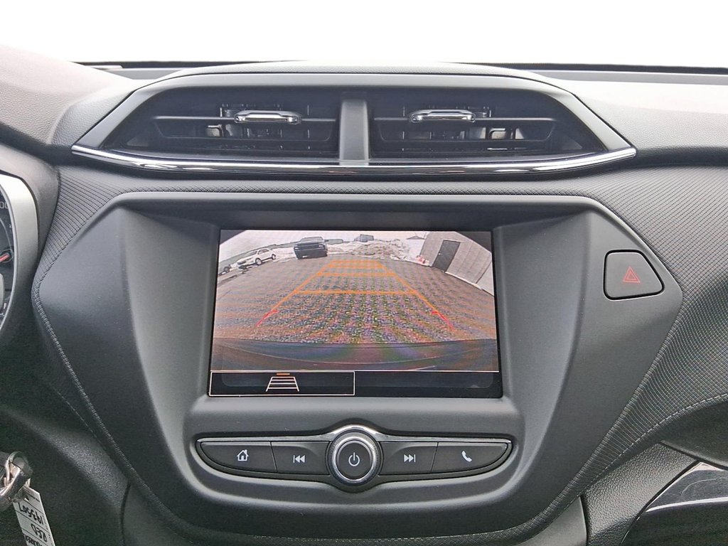 2023 Chevrolet Trailblazer FWD LS in Stratford, Ontario - 17 - w1024h768px