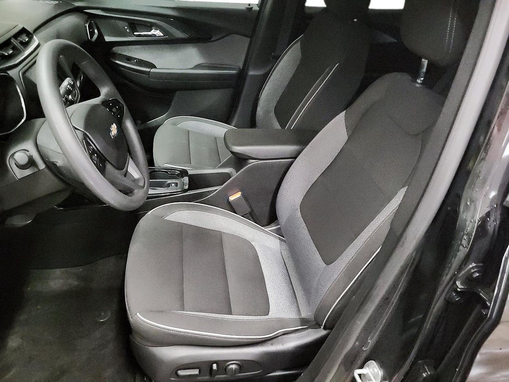 2023 Chevrolet Trailblazer AWD LT in Stratford, Ontario - 8 - w1024h768px