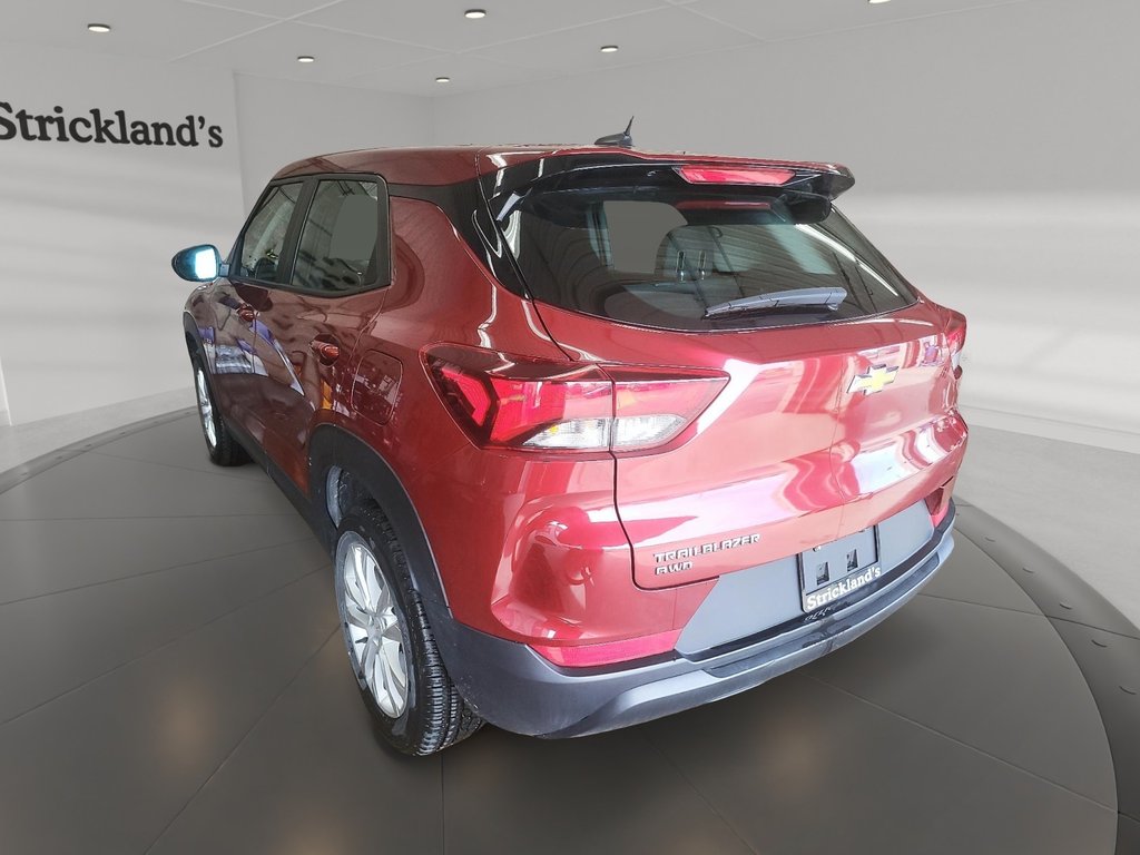 2023 Chevrolet Trailblazer AWD LS in Stratford, Ontario - 4 - w1024h768px