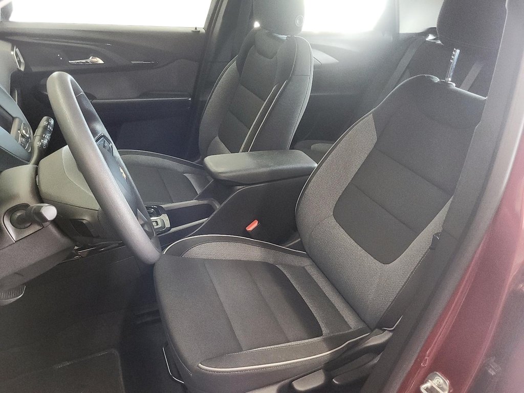 2023 Chevrolet Trailblazer AWD LS in Stratford, Ontario - 8 - w1024h768px