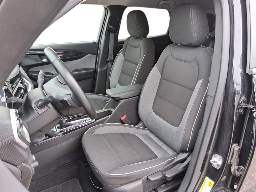 2024 Chevrolet Trailblazer AWD LT in Stratford, Ontario - 8 - w1024h768px