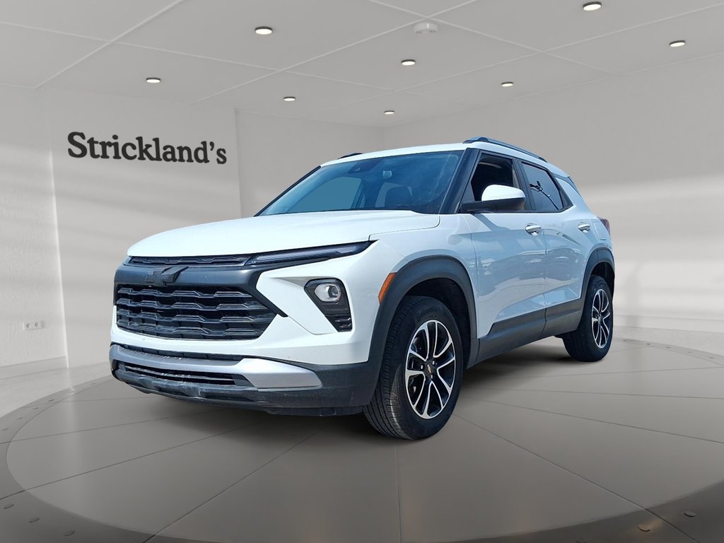 2025 Chevrolet Trailblazer AWD 4dr LT in Stratford, Ontario - 1 - w1024h768px