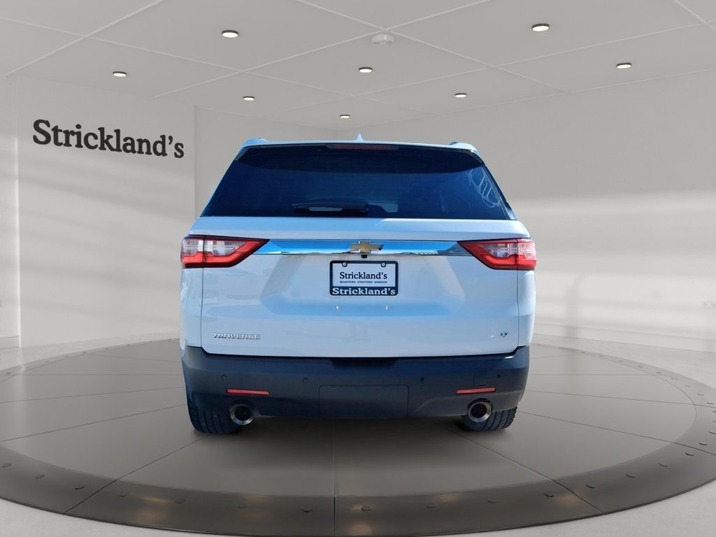 2019 Chevrolet Traverse FWD LT in Stratford, Ontario - 3 - w1024h768px