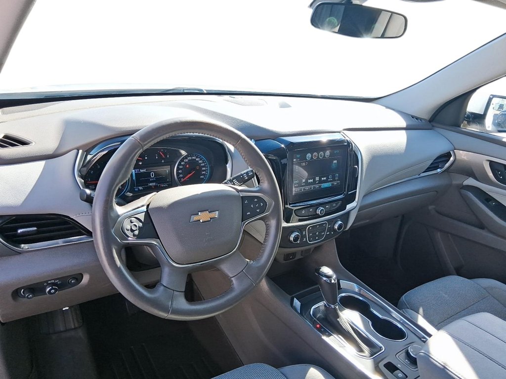 2019 Chevrolet Traverse FWD LT in Stratford, Ontario - 11 - w1024h768px