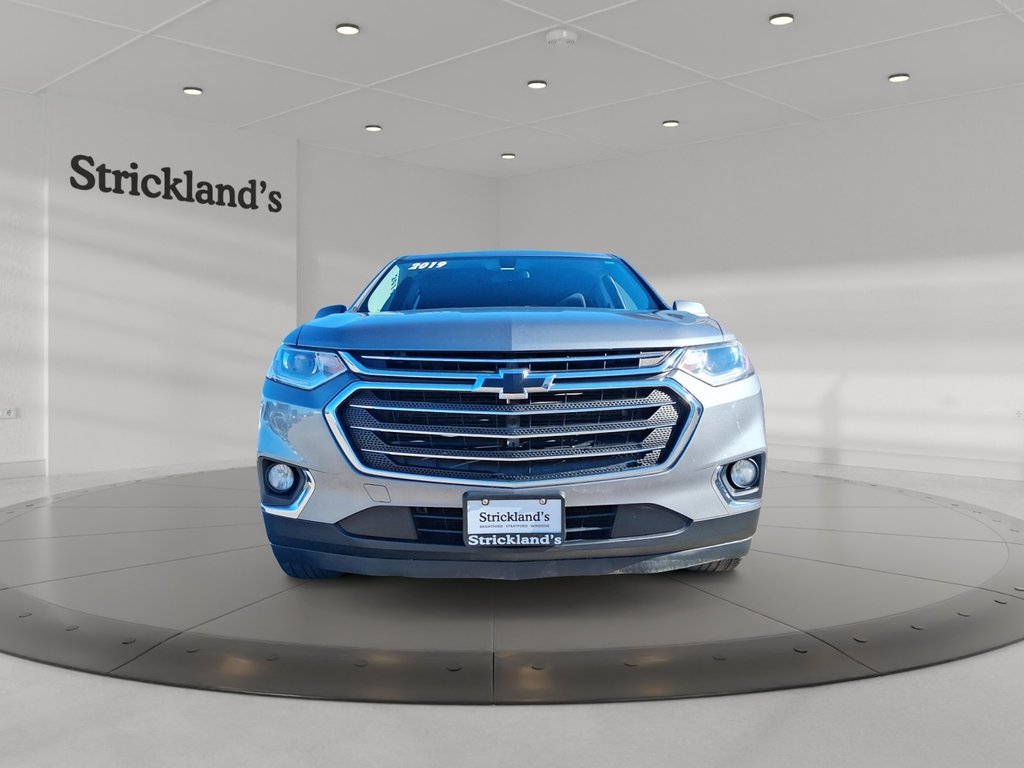 2019 Chevrolet Traverse AWD LT in Stratford, Ontario - 2 - w1024h768px