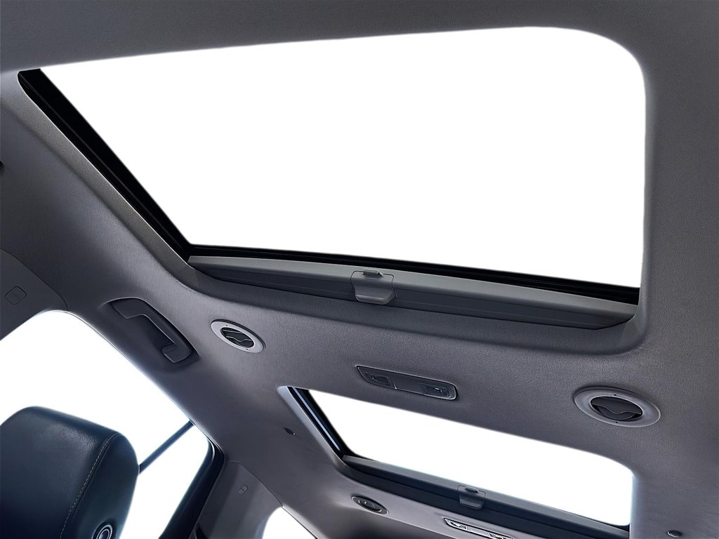 2020 Chevrolet Traverse AWD Premier in Stratford, Ontario - 32 - w1024h768px