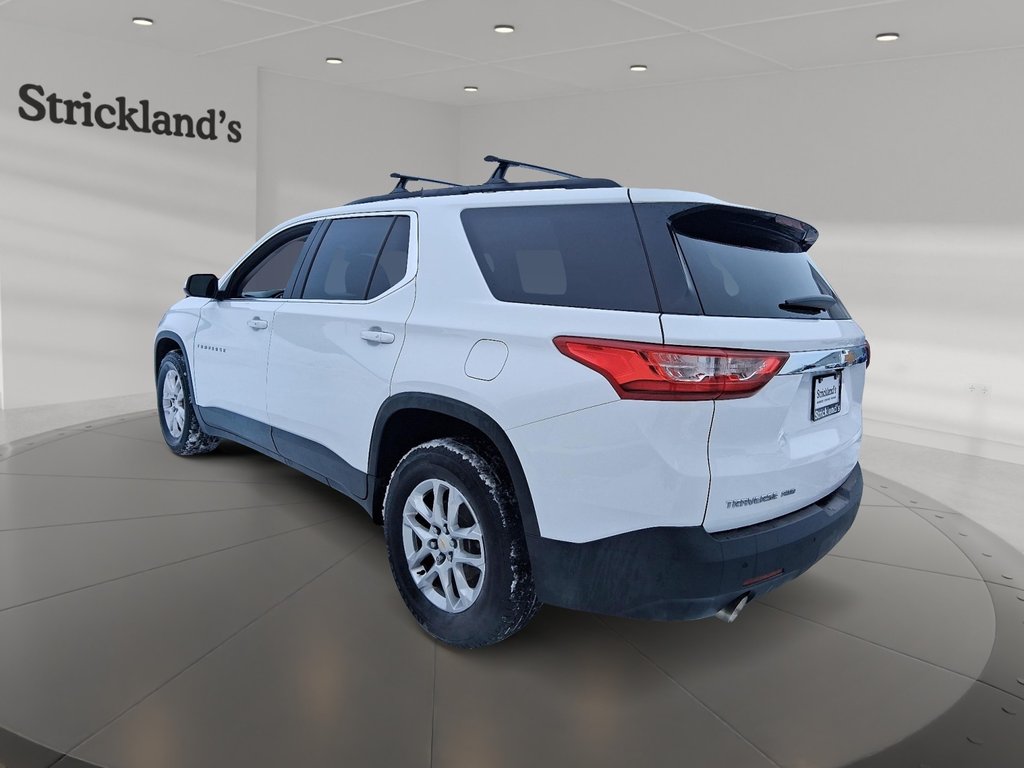 2021 Chevrolet Traverse AWD LT in Stratford, Ontario - 4 - w1024h768px