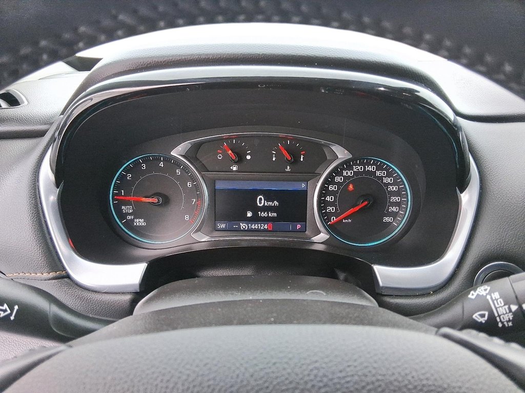 2021 Chevrolet Traverse AWD LT in Stratford, Ontario - 15 - w1024h768px