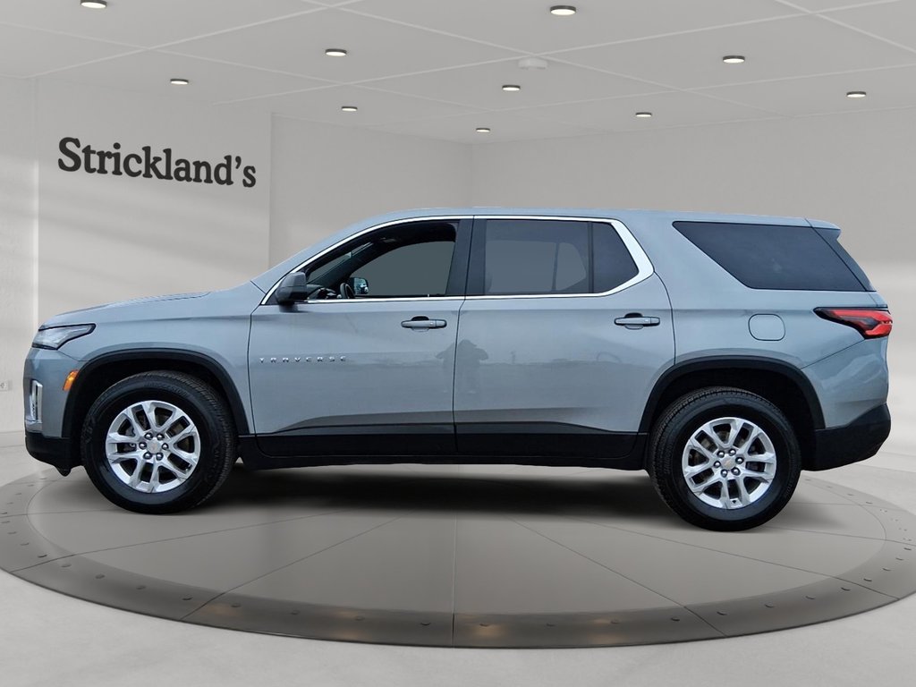 2023 Chevrolet Traverse AWD LS in Stratford, Ontario - 5 - w1024h768px