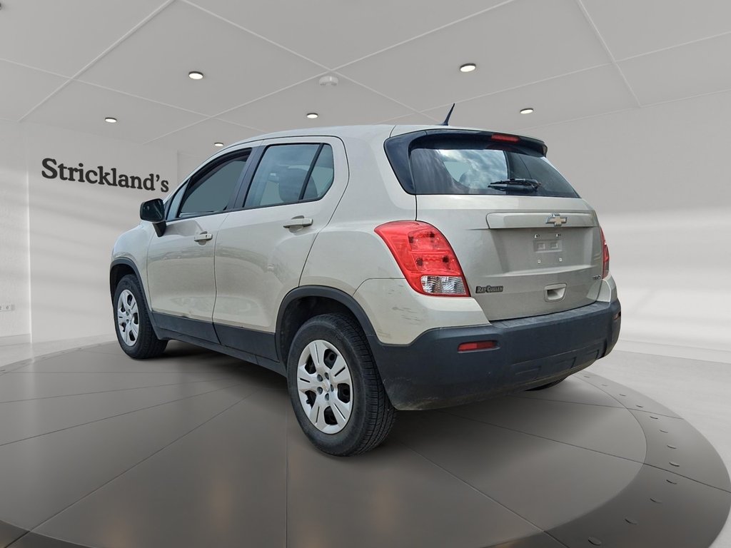 2013 Chevrolet Trax 1LT FWD in Stratford, Ontario - 4 - w1024h768px