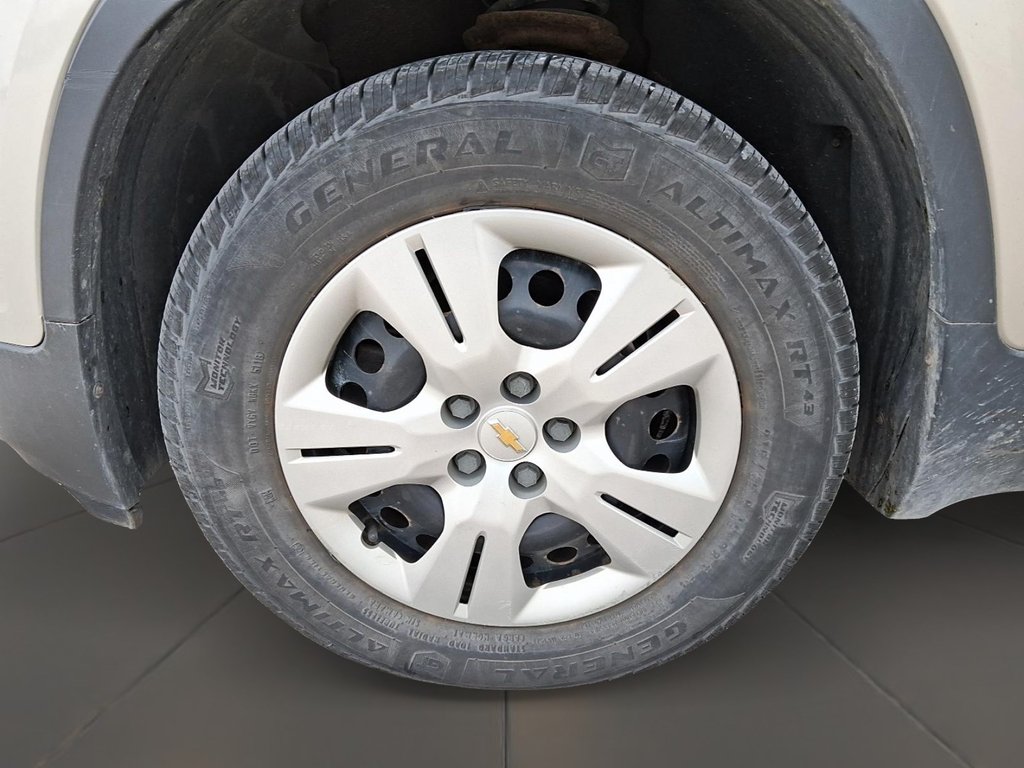 2013 Chevrolet Trax 1LT FWD in Stratford, Ontario - 7 - w1024h768px