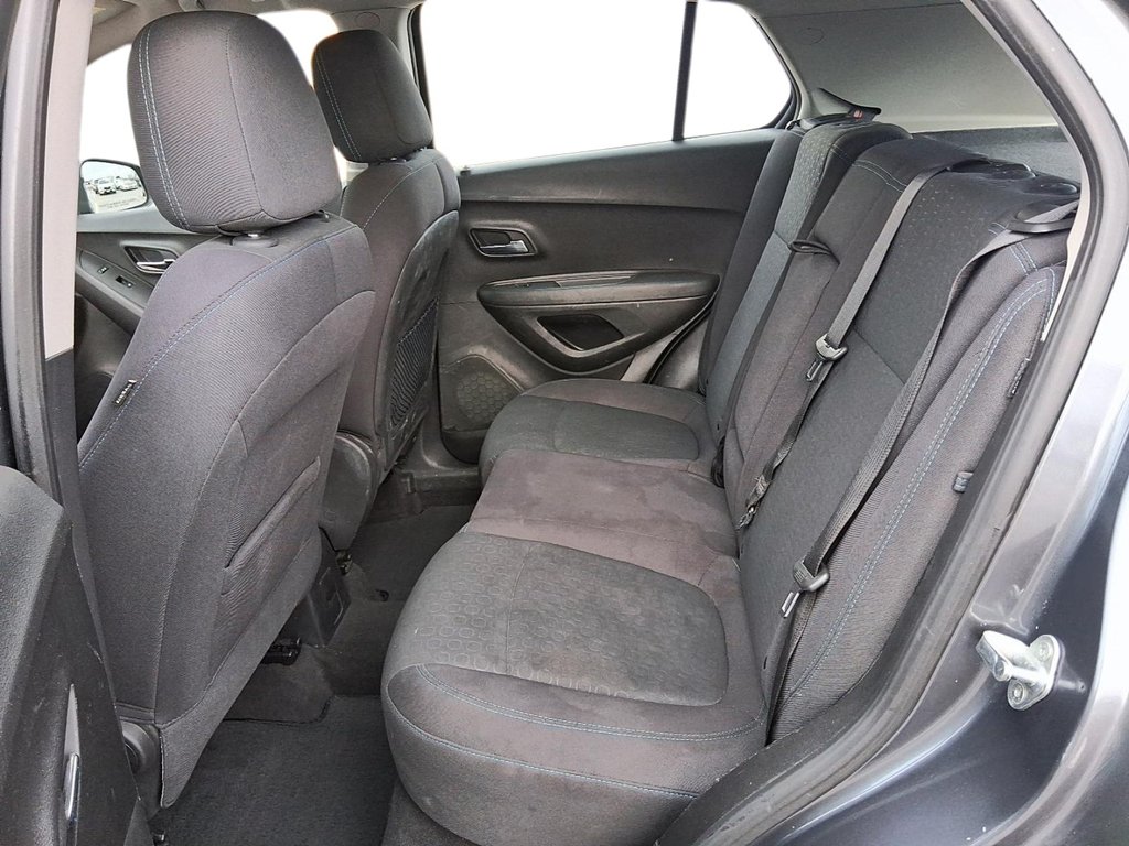 2013 Chevrolet Trax LS FWD in Stratford, Ontario - 10 - w1024h768px