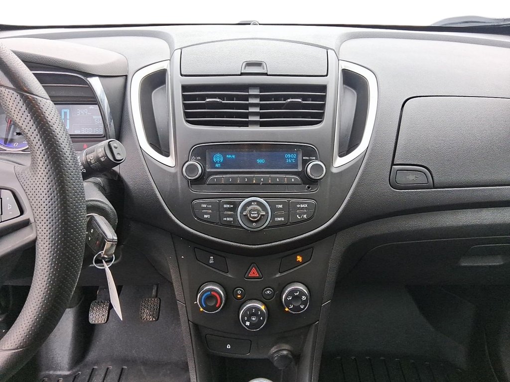 2013 Chevrolet Trax LS FWD in Stratford, Ontario - 16 - w1024h768px