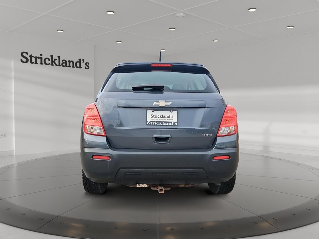 2013 Chevrolet Trax LS FWD in Stratford, Ontario - 3 - w1024h768px