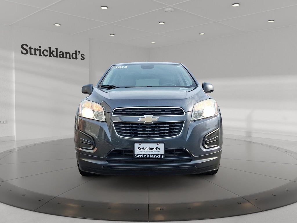 2013 Chevrolet Trax LS FWD in Stratford, Ontario - 2 - w1024h768px