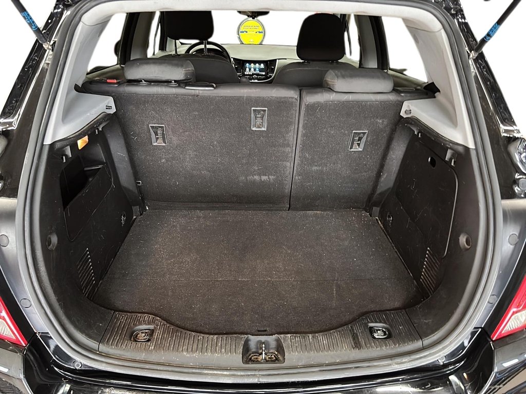 2018 Chevrolet Trax FWD LT in Stratford, Ontario - 6 - w1024h768px