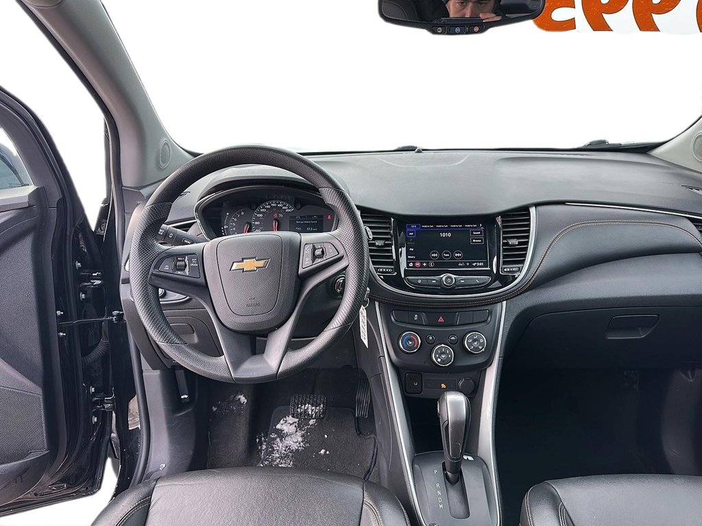 2021 Chevrolet Trax AWD LT in Stratford, Ontario - 9 - w1024h768px