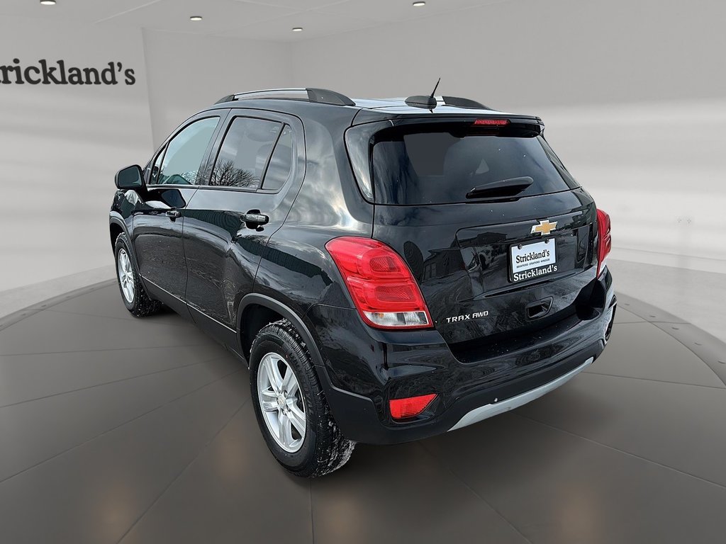 2021 Chevrolet Trax AWD LT in Stratford, Ontario - 4 - w1024h768px