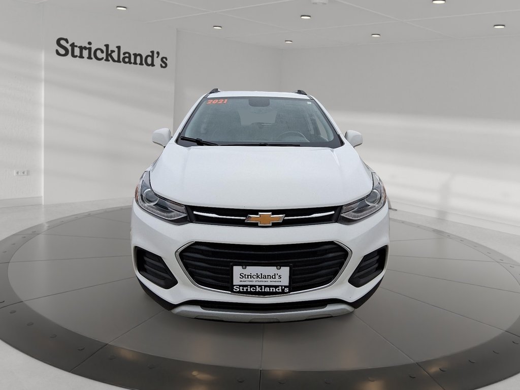 2021 Chevrolet Trax AWD LT in Stratford, Ontario - 2 - w1024h768px
