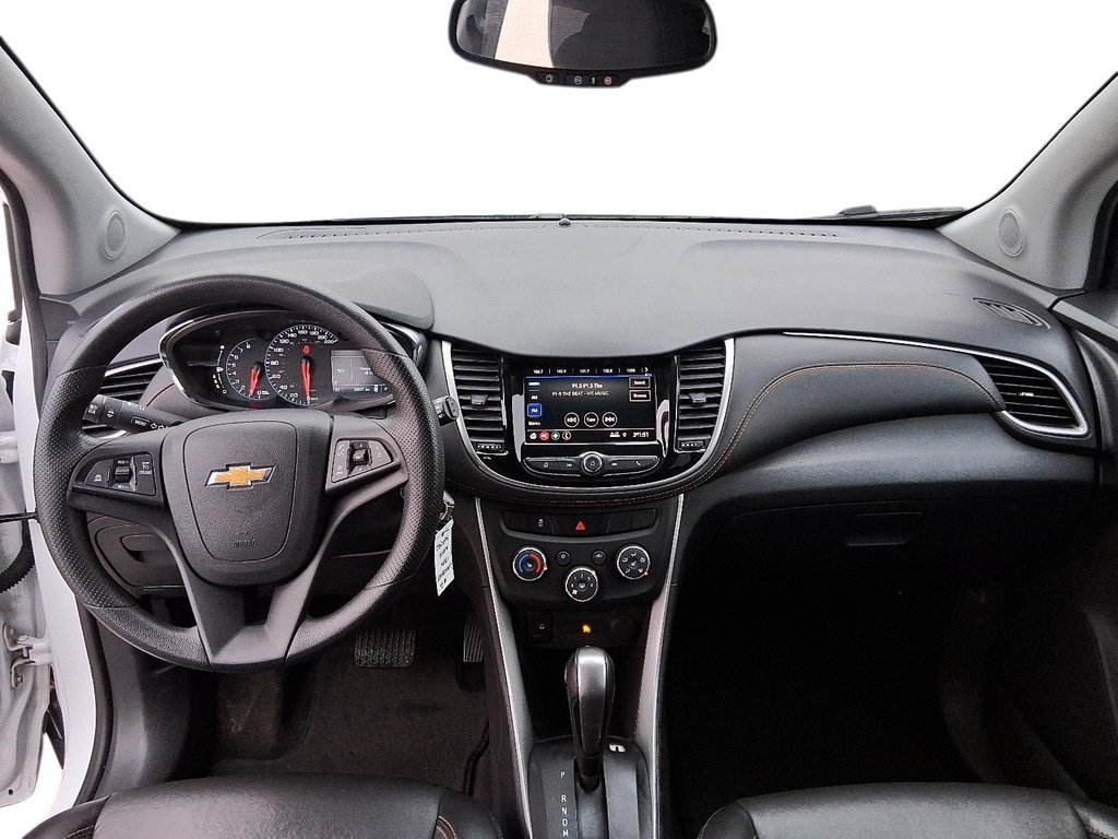 2021 Chevrolet Trax AWD LT in Stratford, Ontario - 10 - w1024h768px